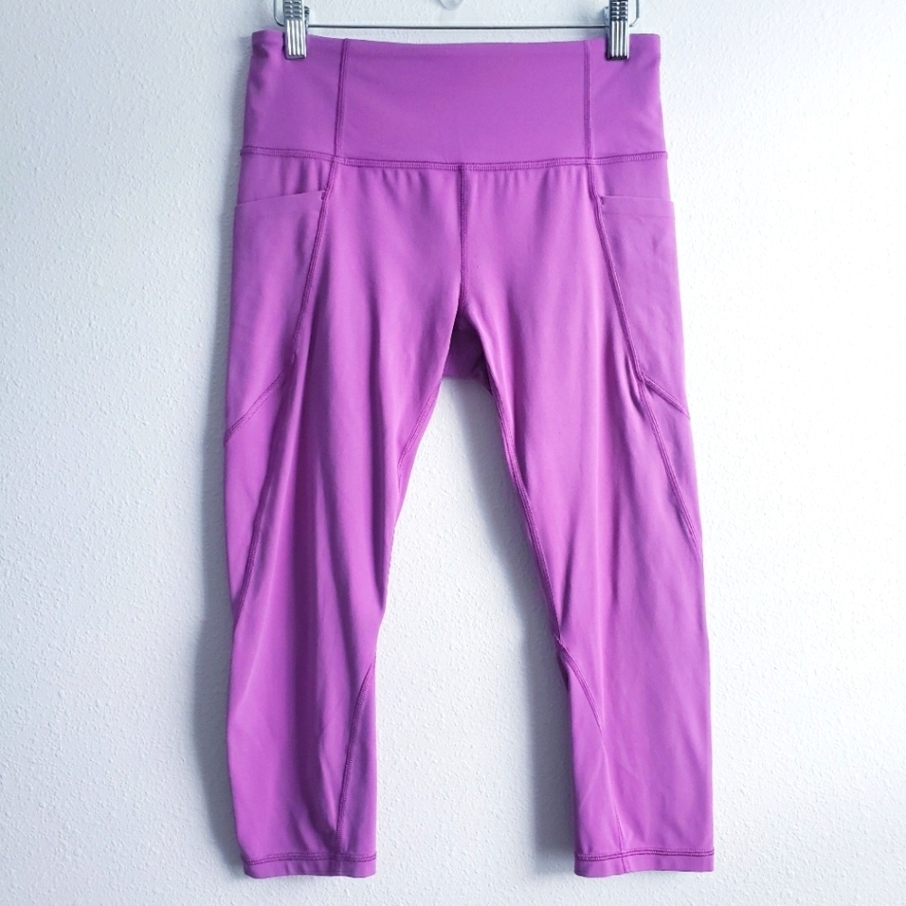 Athleta Yoga Waistband Capri Athletic Pants